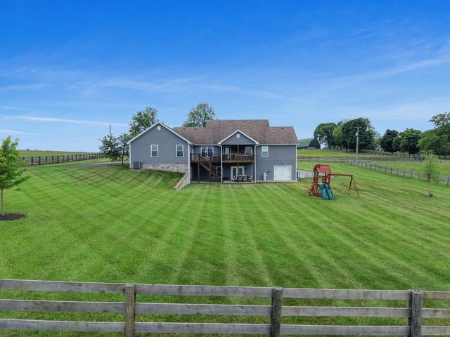 5792 KY Highway 590, Lancaster, KY 40444