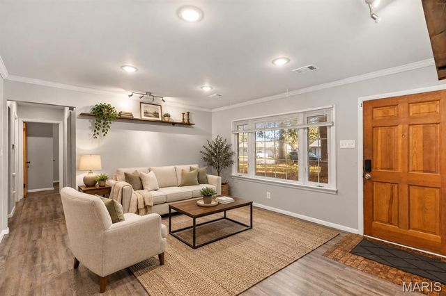12011 Garden Lane, Spanish Lake, MO 63138