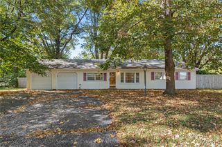 12011 Garden Lane, Spanish Lake, MO 63138