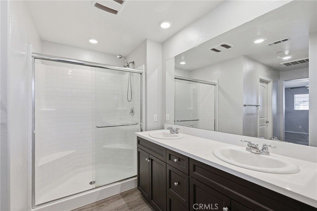 Image 14 of property listing at 3195 E Olympic Drive, Ontario, CA 91762