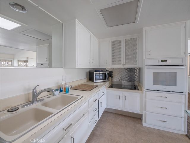 1221 Oakmont 178i, Seal Beach, CA 90740