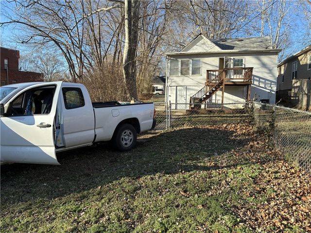 831 Ottawa Street, Leavenworth, KS 66048