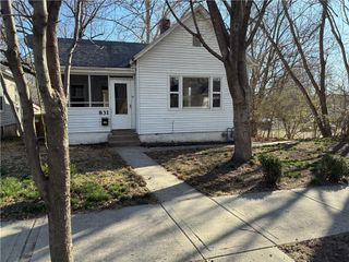 831 Ottawa Street, Leavenworth, KS 66048