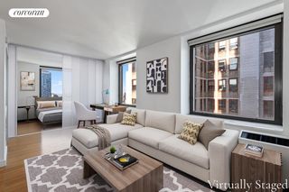 100 W 39th St Apt 39J, New York City, NY 10018