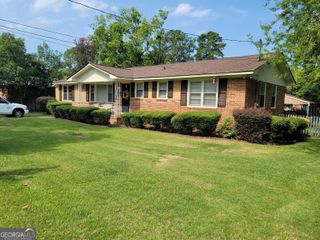 2055 Adams Avenue, Macon, GA 31204