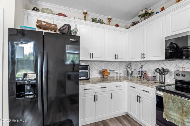 885 Inlet Surf Way, Warrenville, SC 29851
