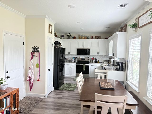 885 Inlet Surf Way, Warrenville, SC 29851