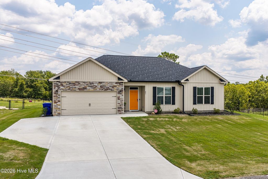 885 Inlet Surf Way, Warrenville, SC 29851