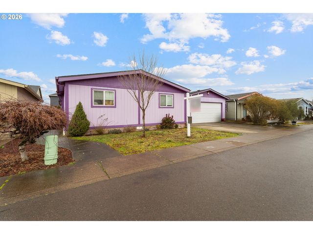483 RYE St, Woodburn, OR 97071