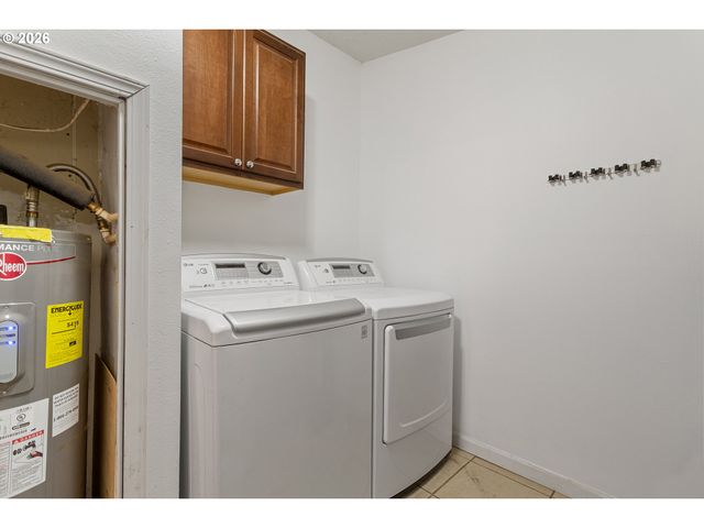 483 RYE St, Woodburn, OR 97071