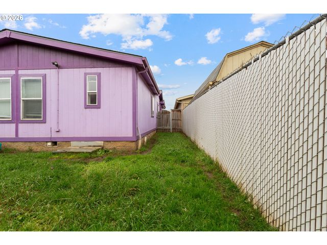 483 RYE St, Woodburn, OR 97071