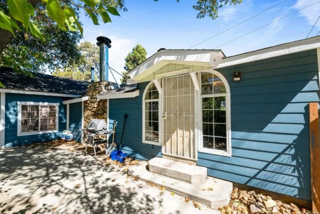 44644 Barton Lane, Sugarloaf, CA 92386