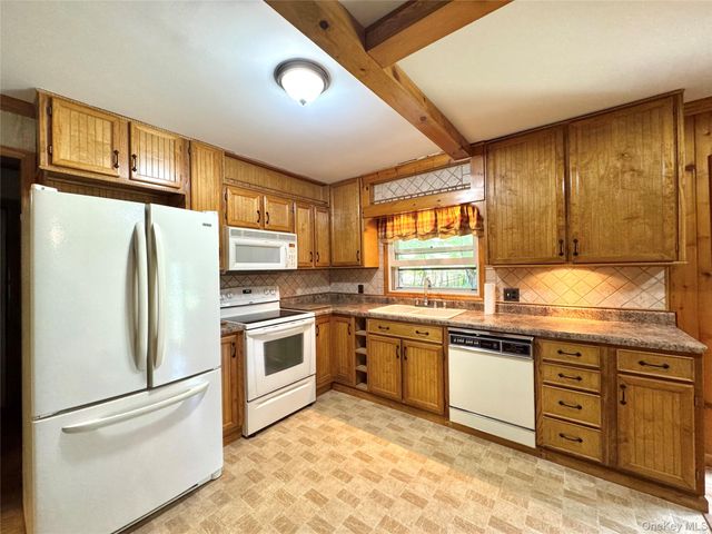 907 Edison Timmerman Road, Cairo, NY 12413