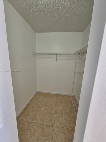 16955 SW 142nd Pl, Miami, FL 33177