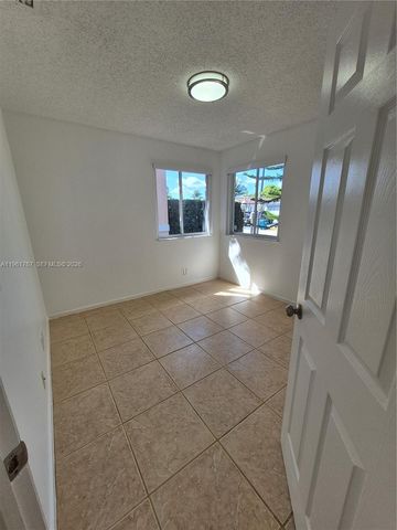 16955 SW 142nd Pl, Miami, FL 33177