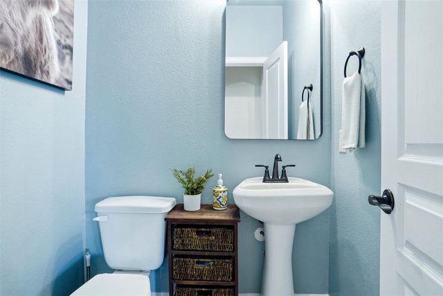 1816 Campground Way, Aubrey, TX 76227