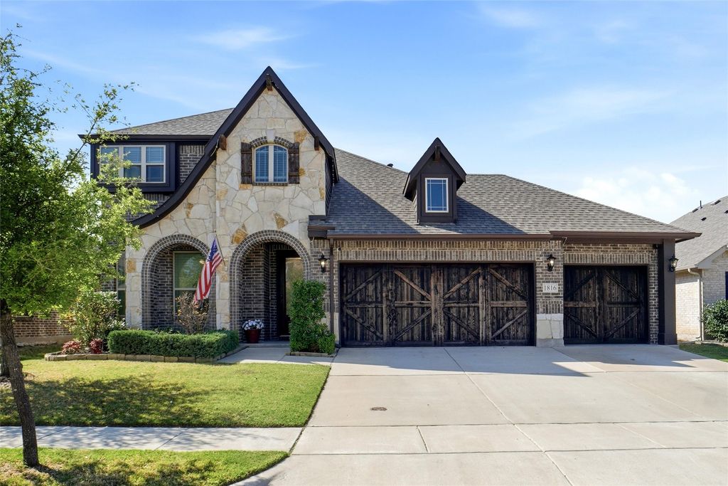 1816 Campground Way, Aubrey, TX 76227