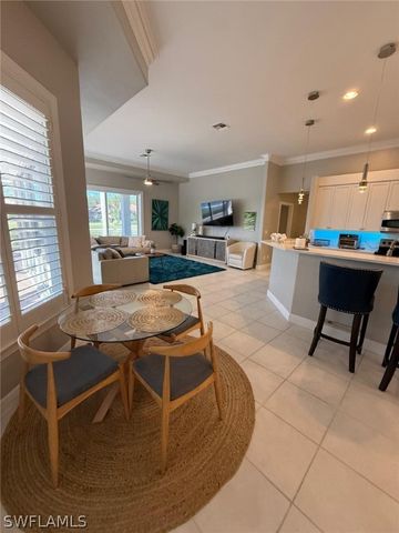 11723 Longshore WAY E, Naples, FL 34119