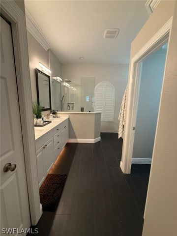 11723 Longshore WAY E, Naples, FL 34119