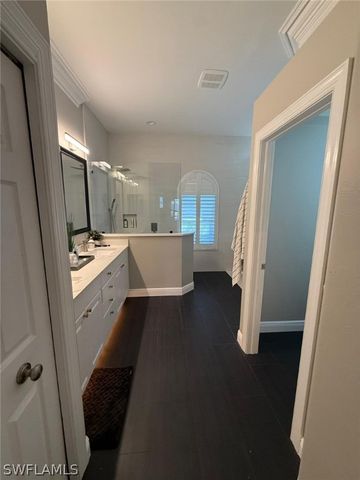 11723 Longshore WAY E, Naples, FL 34119