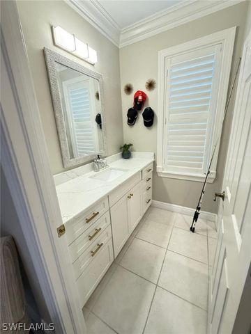 11723 Longshore WAY E, Naples, FL 34119