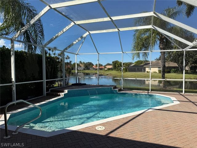 11723 Longshore WAY E, Naples, FL 34119