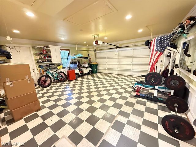 11723 Longshore WAY E, Naples, FL 34119