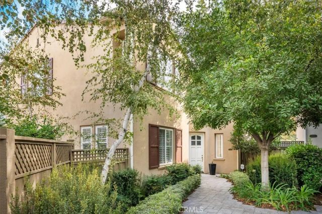 26910 Monterey, Valencia, CA 91355