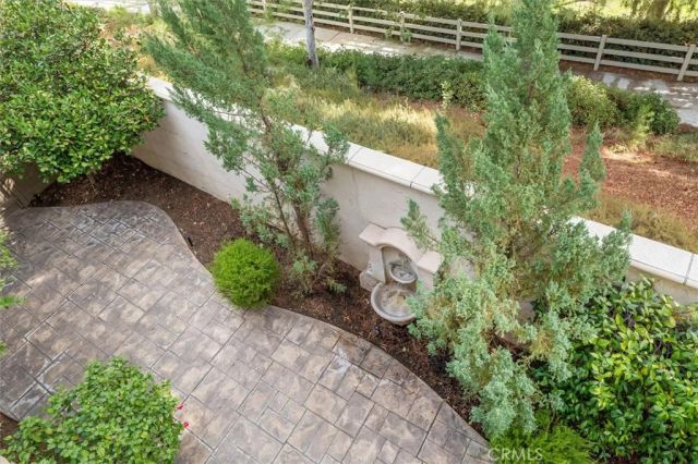 26910 Monterey, Valencia, CA 91355