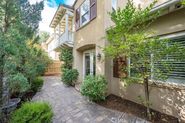 26910 Monterey, Valencia, CA 91355