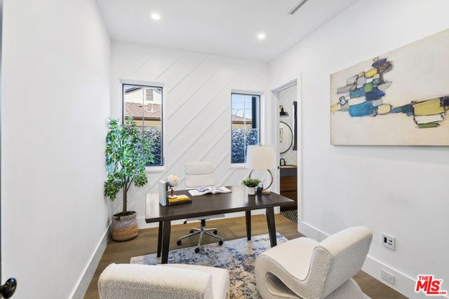 7500 Stewart Avenue, Los Angeles, CA 90045