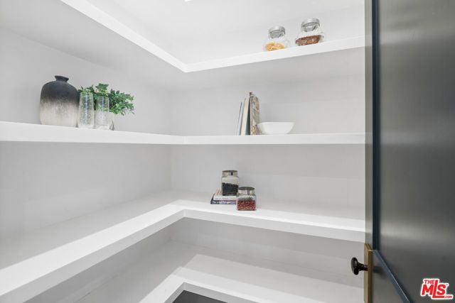 7500 Stewart Avenue, Los Angeles, CA 90045