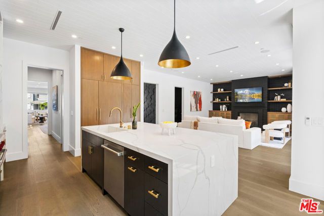 7500 Stewart Avenue, Los Angeles, CA 90045
