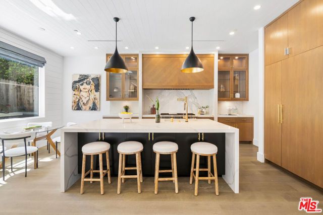 7500 Stewart Avenue, Los Angeles, CA 90045