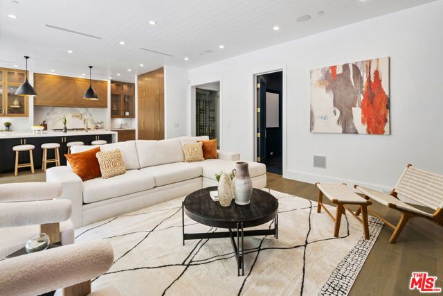 7500 Stewart Avenue, Los Angeles, CA 90045