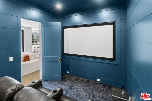 7500 Stewart Avenue, Los Angeles, CA 90045