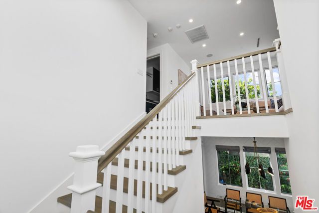 7500 Stewart Avenue, Los Angeles, CA 90045