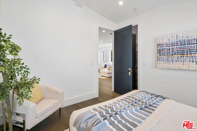 7500 Stewart Avenue, Los Angeles, CA 90045