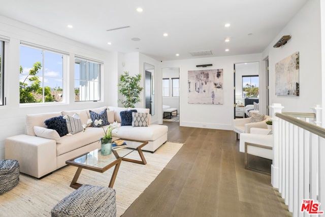 7500 Stewart Avenue, Los Angeles, CA 90045