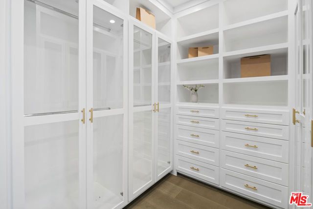 7500 Stewart Avenue, Los Angeles, CA 90045