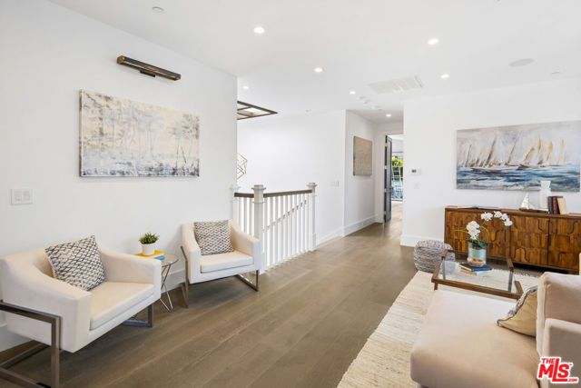 7500 Stewart Avenue, Los Angeles, CA 90045