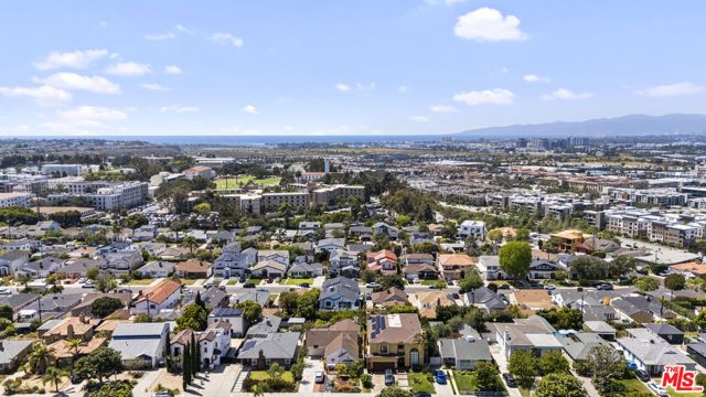 7500 Stewart Avenue, Los Angeles, CA 90045