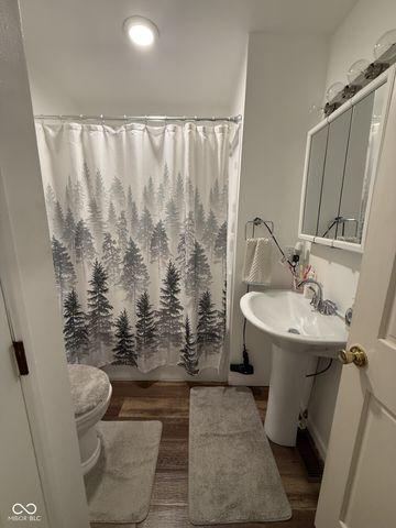 2154 Hornettown Road, Morgantown, IN 46160