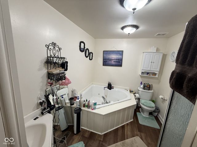 2154 Hornettown Road, Morgantown, IN 46160