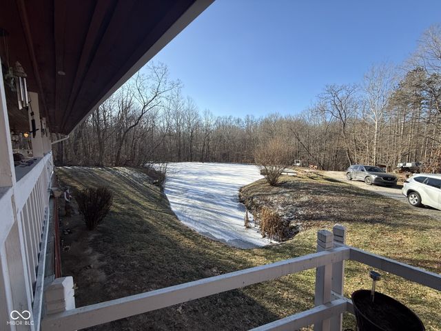 2154 Hornettown Road, Morgantown, IN 46160