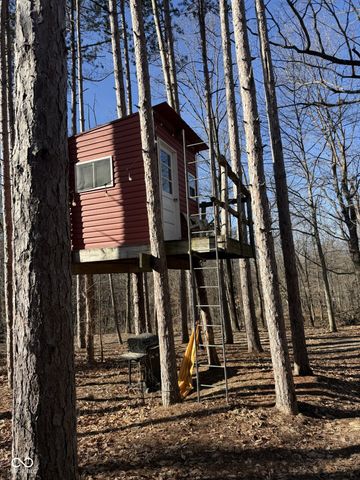 2154 Hornettown Road, Morgantown, IN 46160