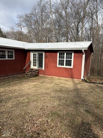 2154 Hornettown Road, Morgantown, IN 46160