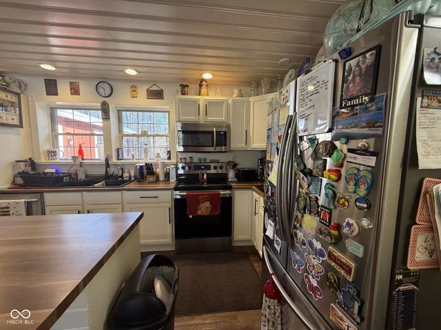 2154 Hornettown Road, Morgantown, IN 46160