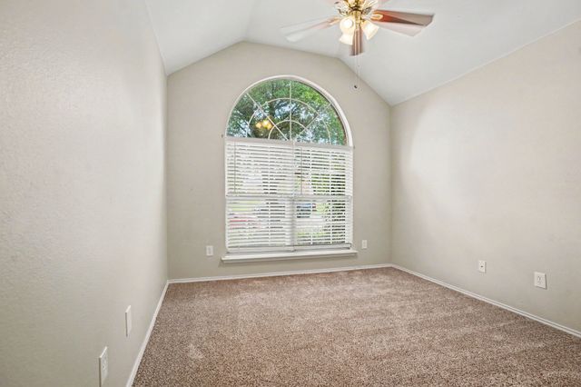 8725 Creede Trail, Fort Worth, TX 76118