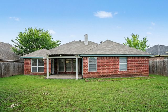 8725 Creede Trail, Fort Worth, TX 76118